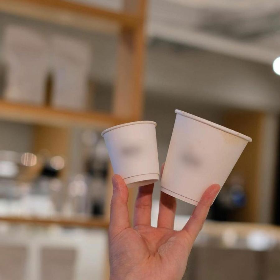 紙コップとプラコップ 13000個