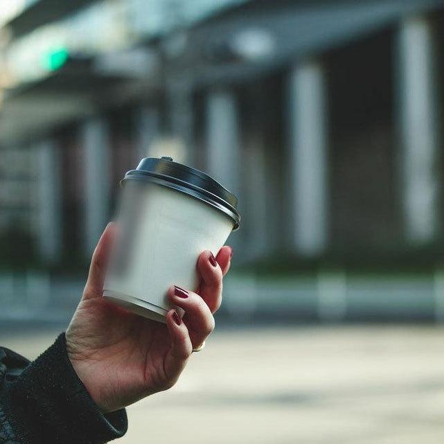 86mm口径 断熱ホワイト 8オンス 三層紙カップ 1000個 テイクアウト お