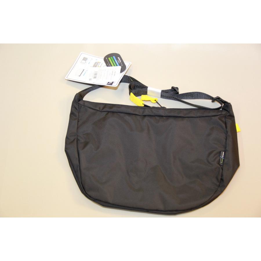 【10%OFF】ショルダーバッグ　ユニセックス MOUNTAINSMITH LANDSCAPE (BOAT FORM SHOULDER) MSCC-0005 18L BLACK / BLACK 送料無料 MOUNTAIN SMITH（マウンテンスミス） 【10%OFF】ショルダーバッグ ユニ