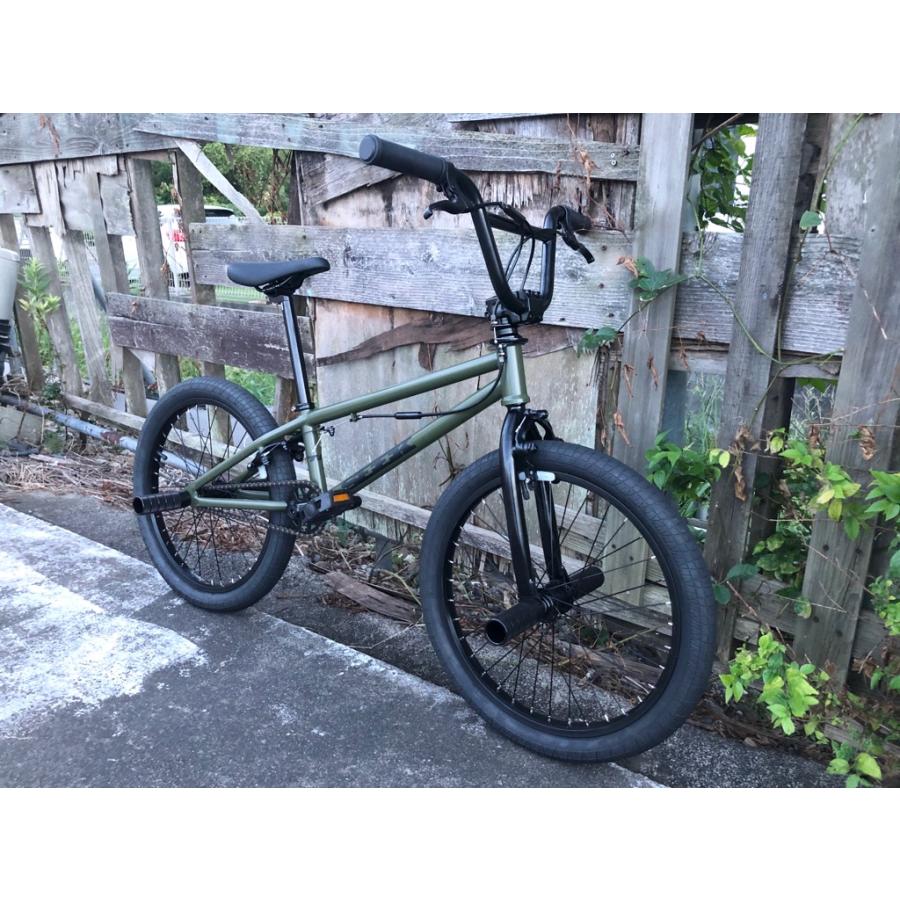 自転車 BMX フルスペック FLATLAND 20インチ TNB / SEEK 17.9 自転車 BMX フルスペック FLATLAND 20インチ TNB / SEEK 17.9