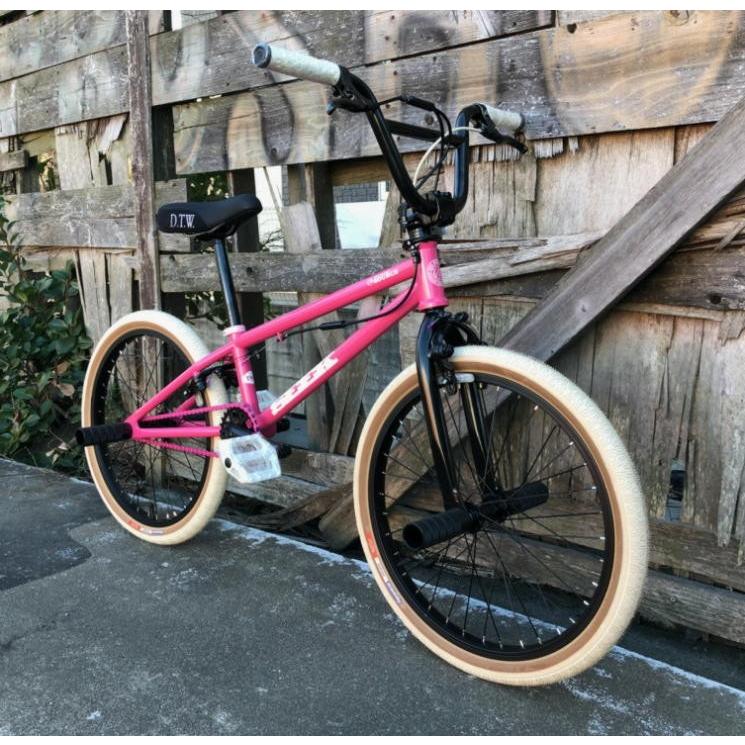 自転車 BMX FLATLAND 20インチ TNB SEEK CUSTOM PINK 別注オール