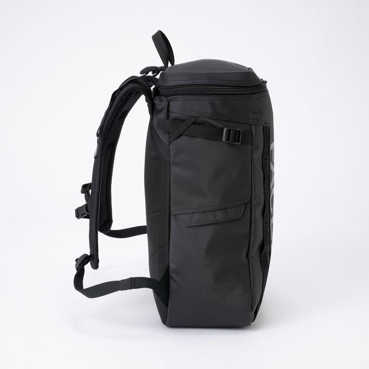 ザ・ノース・フェイス リュック ポーチ付 30L BCヒューズボックス メンズレディース North Face 通勤通学 A3ノートPCタブレット収納可能 濡れに強いの画像