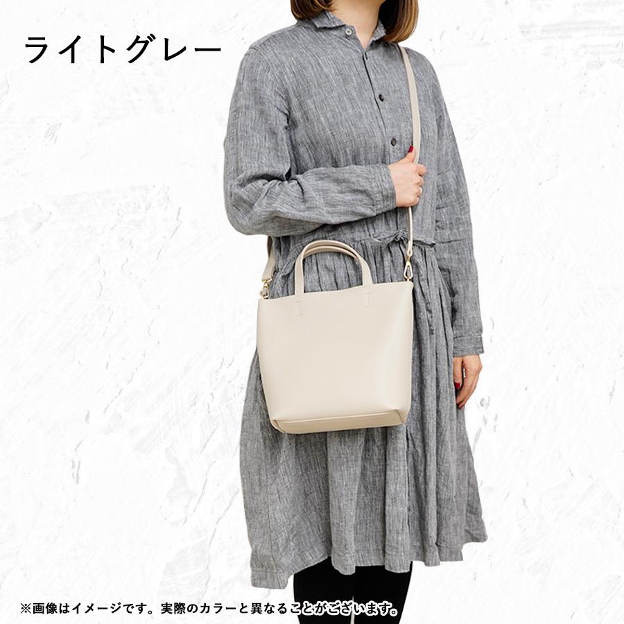 ミディショルダーバッグ 2way ちょうどいいサイズ感 ショルダー ミディショルダーバッグ 2way ちょうどいいサイズ感 ショルダー