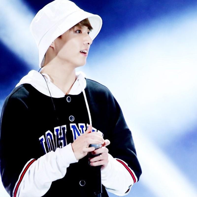 Bts 防弾少年団 Jimin V グッズ 服 スウェット コートトレーナー 打歌服 応援服 グッズ レディース メンズ 男女兼用 スウェット コート 韓流グッズ Btswy 122 ボボラストア 通販 Yahoo ショッピング