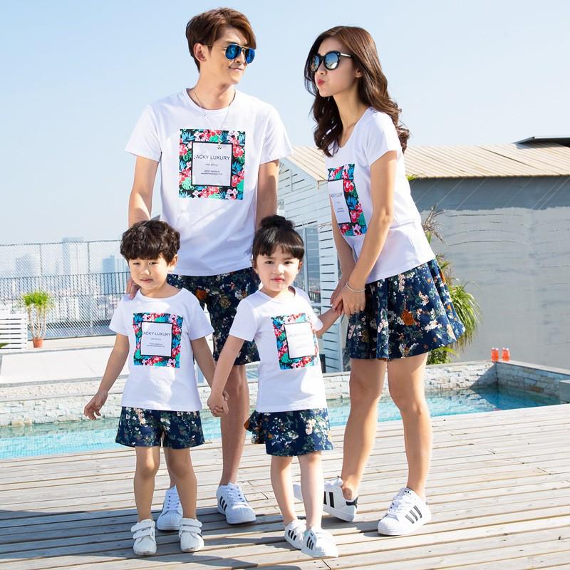 親子お揃い 半袖 ｔシャツ メンズ レディース 子供服tシャツ花柄パパ ママ カップル ユニセックス おそろい親子服 大人用 親子 ペアルック 親子ペアtシャツ Qz 0 ボボラストア 通販 Yahoo ショッピング