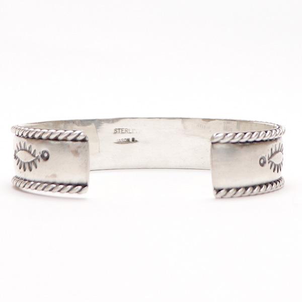 ジェイソン・バヘ【Jason Bahe】NAVAJO 080249 バングル シルバーアクセサリー インディアンジュエリー ナバホ族 ユニセックス アクセサリー ギフト |  | 03
