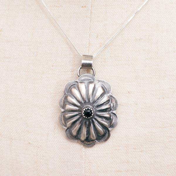 インディアンジュエリー【Indian Jewelry】ネックレス コンチョ
