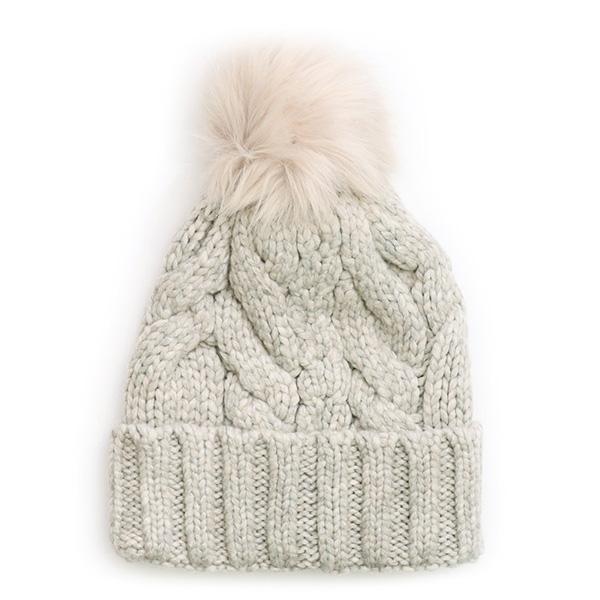 UGG（アグ） 【UGG/アグ】正規品 22589 Cable Beanie W Pom ケーブル