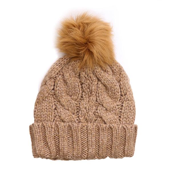 UGG（アグ） 【UGG/アグ】正規品 22589 Cable Beanie W Pom ケーブル