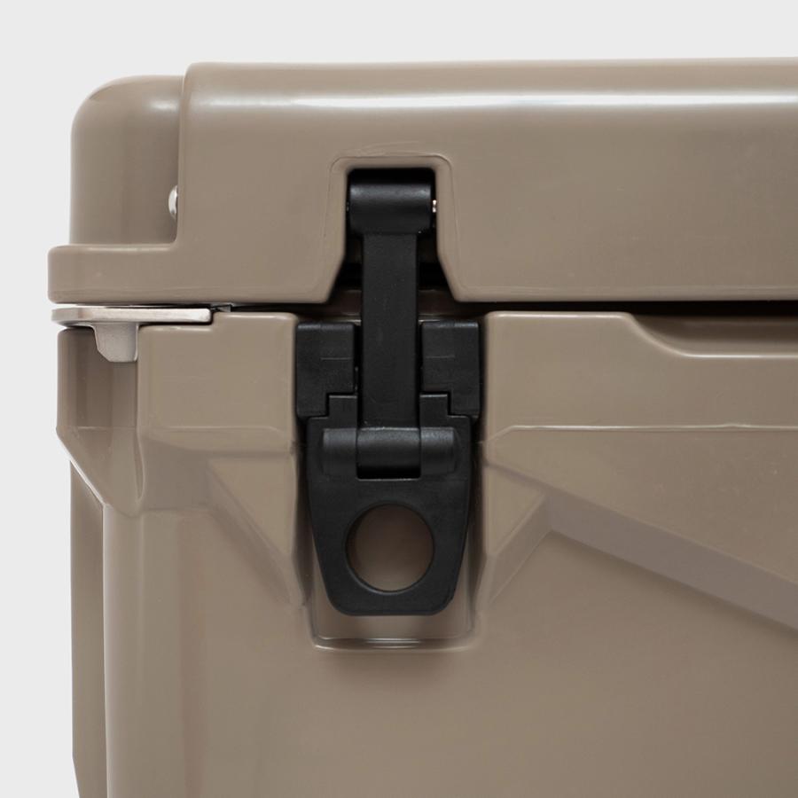 サ）BROOKLYN OUTDOOR COMPANY (ブルックリンアウトドアカンパニー)  BOC クーラーボックス 42.6L The Cooler 45QT クーラーバッグ |  | 15