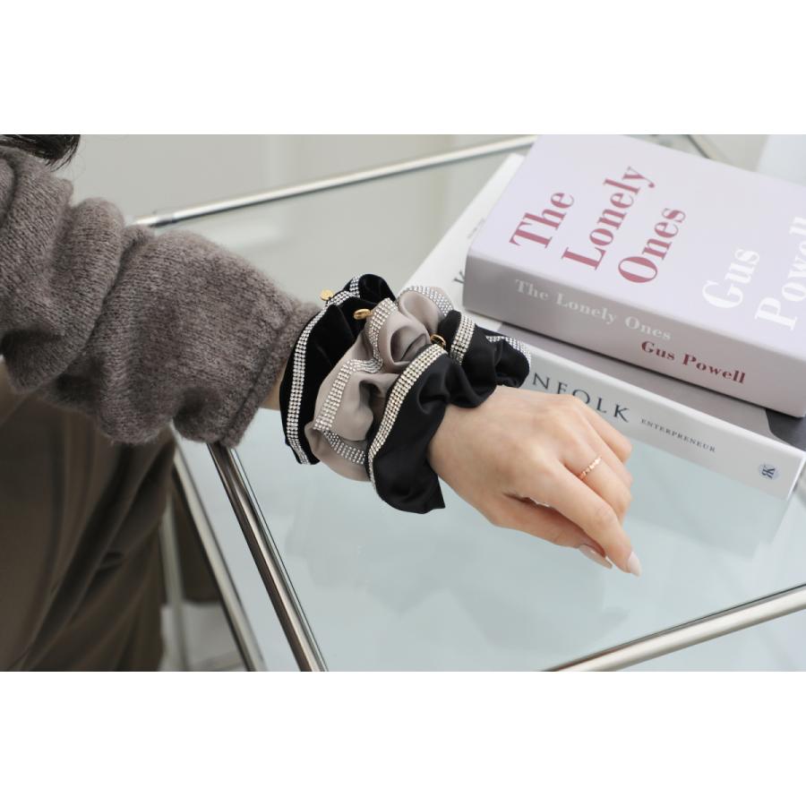 [限定品]at.ginza クリスタルラインベロアシュシュ AT01 ヘアゴム おしゃれ かわいい レディース 女性 上品 キラキラ  プレゼント お返し 人気 |  | 06