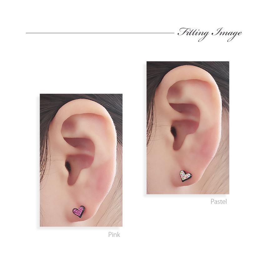 耳たぶ ピアス 16g 14g ボディピアス サージカルステンレス ブラック 黒 ハート 金属アレルギー対応 パヴェ ミニハート 軟骨ピアス 軟骨 K03 33 ボディスタイル ピアス ピアッサー 通販 Yahoo ショッピング