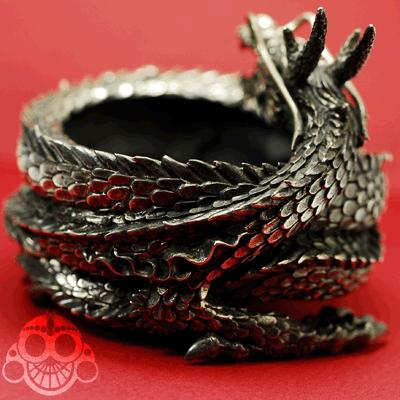 チタン製 ドラゴン 龍 彫刻 小物入れ アンティーク インテリア 置物 アート チタン製 ドラゴン 龍 彫刻 小物入れ アンティーク インテリア 置物 アート