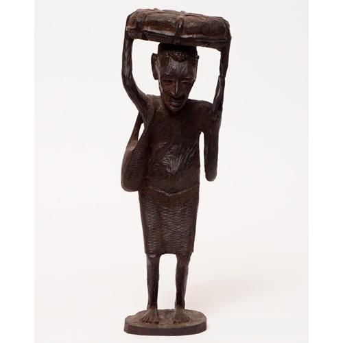 アフリカ タンザニア 黒檀彫刻 (老人) A 木彫り マコンデ :makr1 