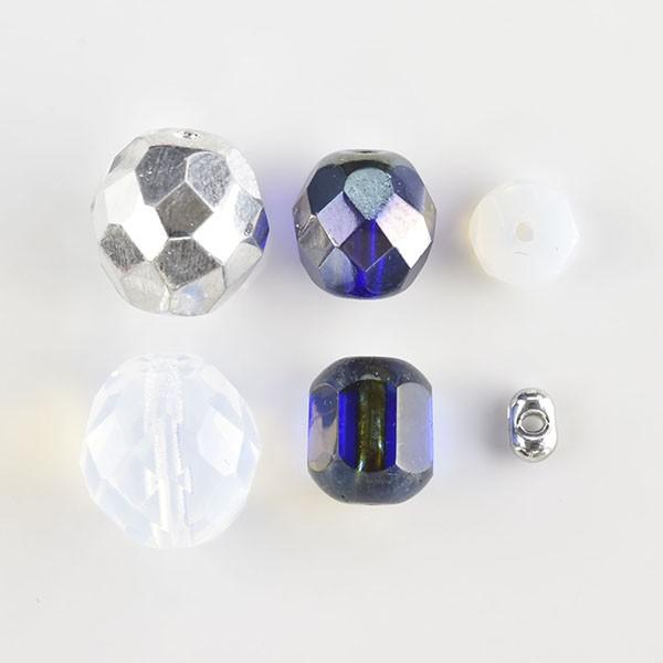 ビーズ チェコビーズ 簡単 キット 通すだけ レシピ付き チェコビーズのブレスレット きらきらホワイトブルー t Kit055 ボヘミアの宝箱 通販 Yahoo ショッピング