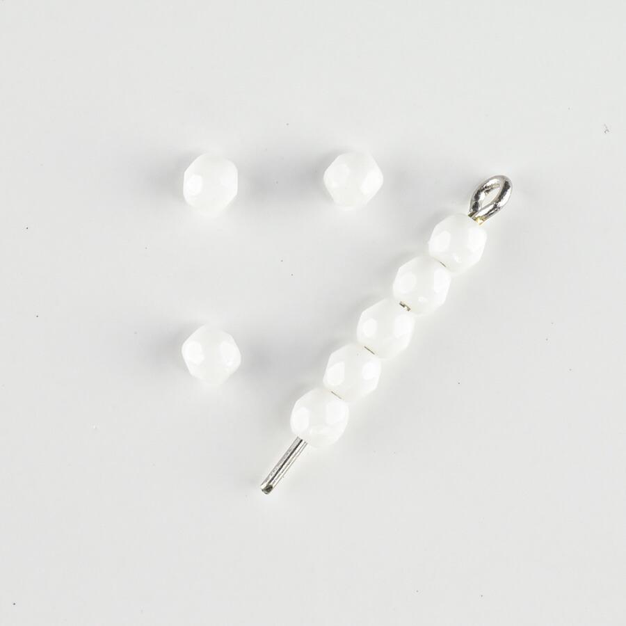 期間限定SALE】チェコビーズ FP チョークホワイト 白系 ホワイト 約3mm