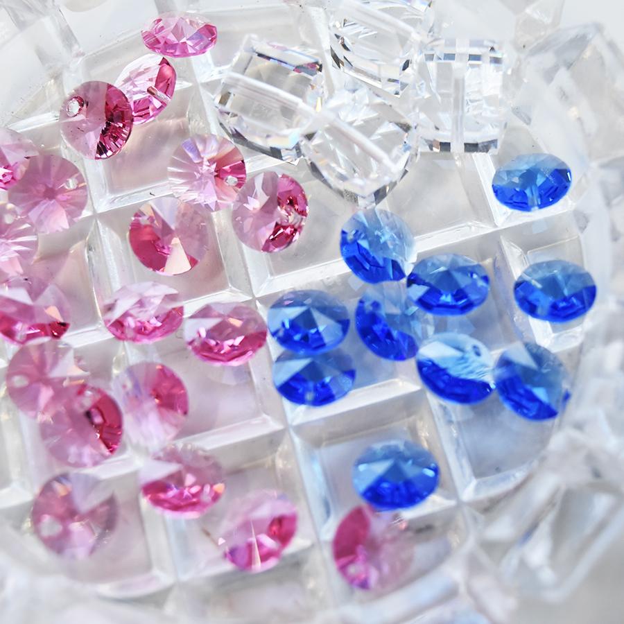 ◆スワロフスキービーズ ケース入り4セット SWAROVSKI（スワロフスキー） 送料無料 全てスワロフスキーの福袋