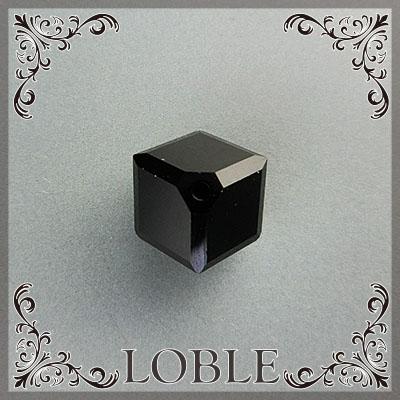 スワロフスキー 2個 #5600 8mm ブラック 黒 ネックレス ピアス ライン