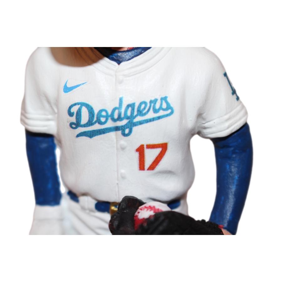 大谷翔平選手　カスタムペイントフィギュア　ドジャース　Custom Painted To The Dodgers Uniform ボブルヘッド　　限定　コレクターズアイテム　希少｜boistore｜06