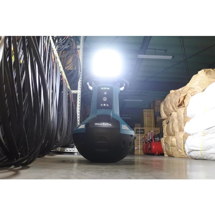 マキタ 充電式エリアライト ML810[makita/ライト/電気/明るい マキタ 充電式エリアライト ML810[makita/ライト/電気/明るい