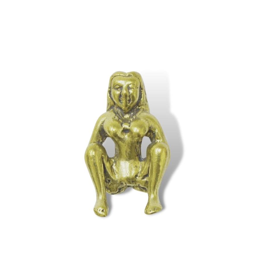 メーポー　女性　お守り　真鍮製　タイ　アジア　雑貨　お土産　営業　仕事運　厄除け　幸運　夫婦円満　子孫繁栄　インテリア　アクセサリー | 