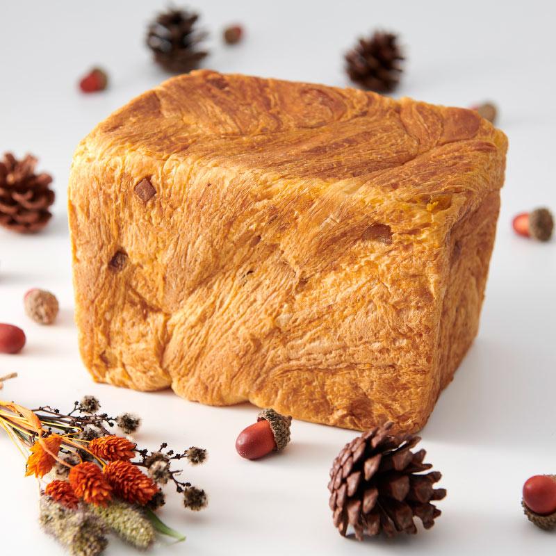 【webshop限定】 ボローニャデニッシュ食パン　贅沢安納芋 1.5斤 | ボローニャ | 02