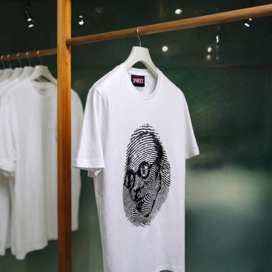 ル・コルビュジエ Le Corbusier 世界四大建築家 半袖カットソー ユニセックスTシャツ bombing メンズレディース兼用デザイン モダンアート ポップアート |  | 02