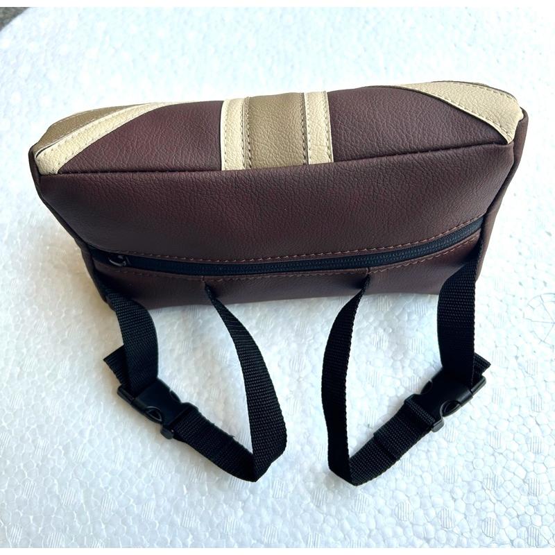 MINI（ミニ） CABANA カバナ NEWネックパッド 半月型 ルースターレッド 