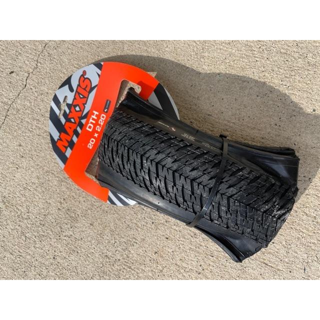 MAXXIS ☆ 送料無料 人気商品 マキシス BMX 自転車 タイヤ DTH