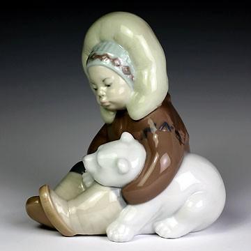 リヤドロ（Lladro リアドロ 陶器人形 置物） 子供 エスキモーと仔熊