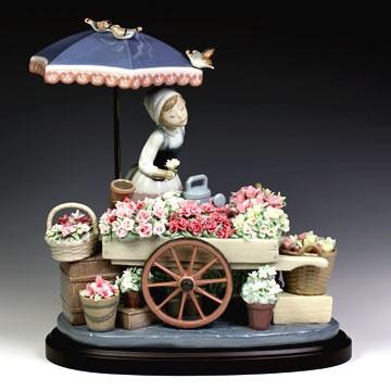 LLADRO（リヤドロ） リヤドロ（Lladro リアドロ 陶器人形 置物） 花と