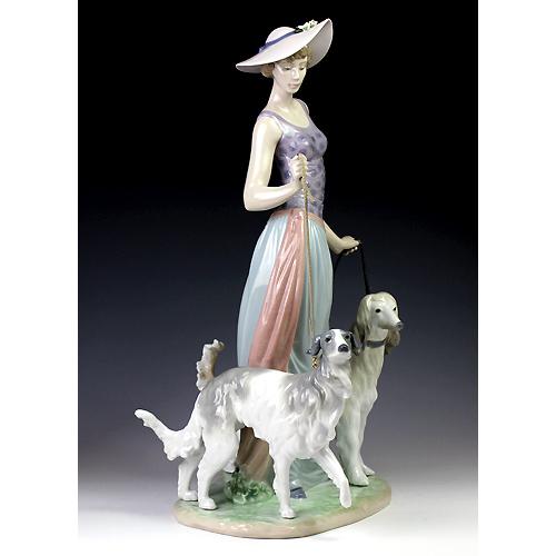 リヤドロ(Lladro リアドロ 陶器人形 置物) 婦人 優雅な散歩の リヤドロ(Lladro リアドロ 陶器人形 置物) 婦人 優雅な散歩の