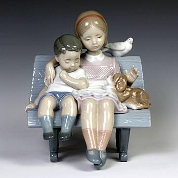 リヤドロ(Lladro リアドロ 陶器人形 置物) 少年と少女 リヤドロ(Lladro リアドロ 陶器人形 置物) 少年と少女