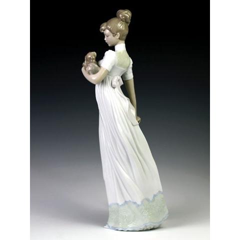 リヤドロ(Lladro リアドロ 陶器人形 置物) 婦人 僕がお供だよ リヤドロ(Lladro リアドロ 陶器人形 置物) 婦人 僕がお供だよ