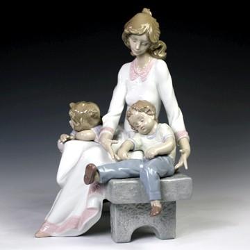 リヤドロ（Lladro リアドロ 陶器人形 置物） 母と子 遊びつかれ