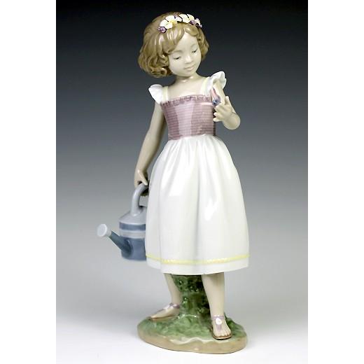 リヤドロ（Lladro リアドロ 陶器人形 置物） 少女 ちょうちょのお手伝い#ldr-8520 :ldr-8520:ボンドストリート