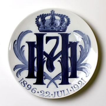 ロイヤルコペンハーゲン（Royal Copenhagen） メモリアルプレート ハーコン７世・マウド女王銀婚式 NoRNR199#rch004416　1921年製造