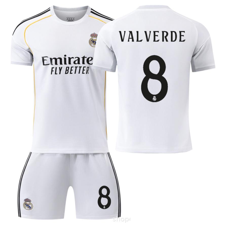 2526 サッカーウェア レアルマドリード 10番モドリッチ/5番 2526 サッカーウェア レアルマドリード 10番モドリッチ/5番