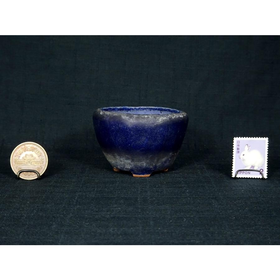 東福寺　瑠璃釉切足丸　　横幅6.2cm