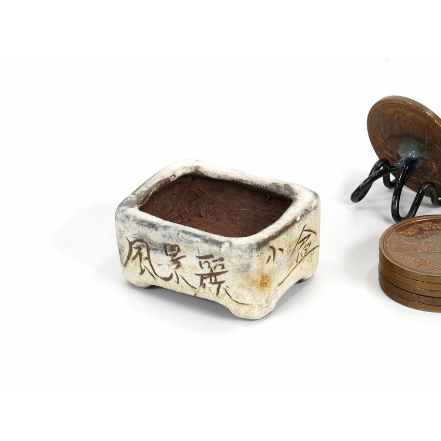 谷嵐山　六落窯焼締塗白泥切立象嵌切足長方　　横幅3.4cm_5