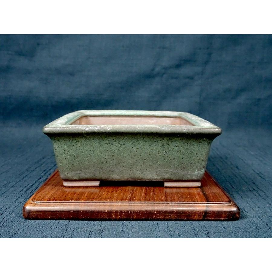 屯洋　青緑釉外縁切足長方　横幅10.7cm_1