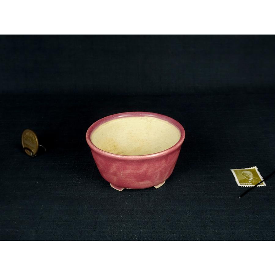 夢湖 紫色釉反縁切足丸  横幅7.5cmの画像