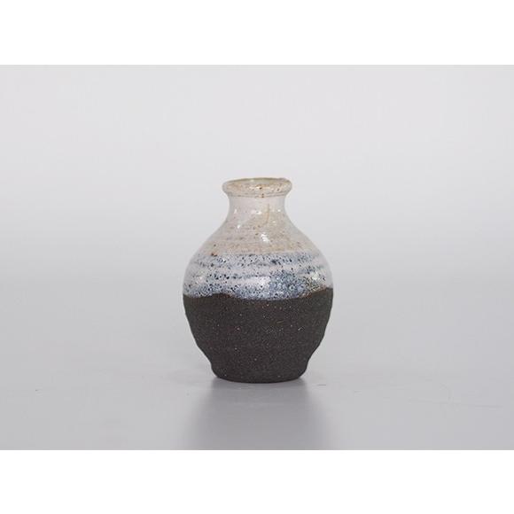 花瓶 一輪挿し ブラックミニ一輪丸 フラワーベース 器 壺 陶器 おしゃれ 小さい シンプル 信楽 304a23 盆栽妙 ヤフー店 通販 Yahoo ショッピング