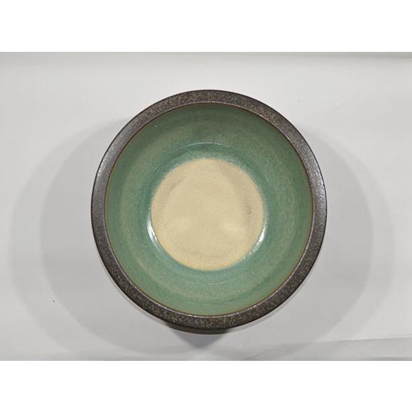 睡蓮鉢 めだか鉢 窯肌ひねり水鉢 13号サイズ 自然 水辺 水盤 水ばん 花器 水鉢 めだか 金魚 水生植物 陶器鉢 睡蓮 池 ビオトープ 睡蓮鉢 温かい雰囲気の窯肌色です