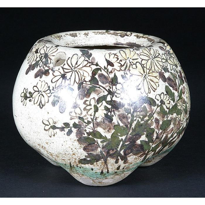 常滑焼などの火鉢 4点あります。取りに来てくれる方限定