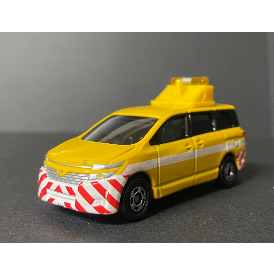 トミカ 2010年 No.88 日産 エルグランド 道路パトロールカー : collect
