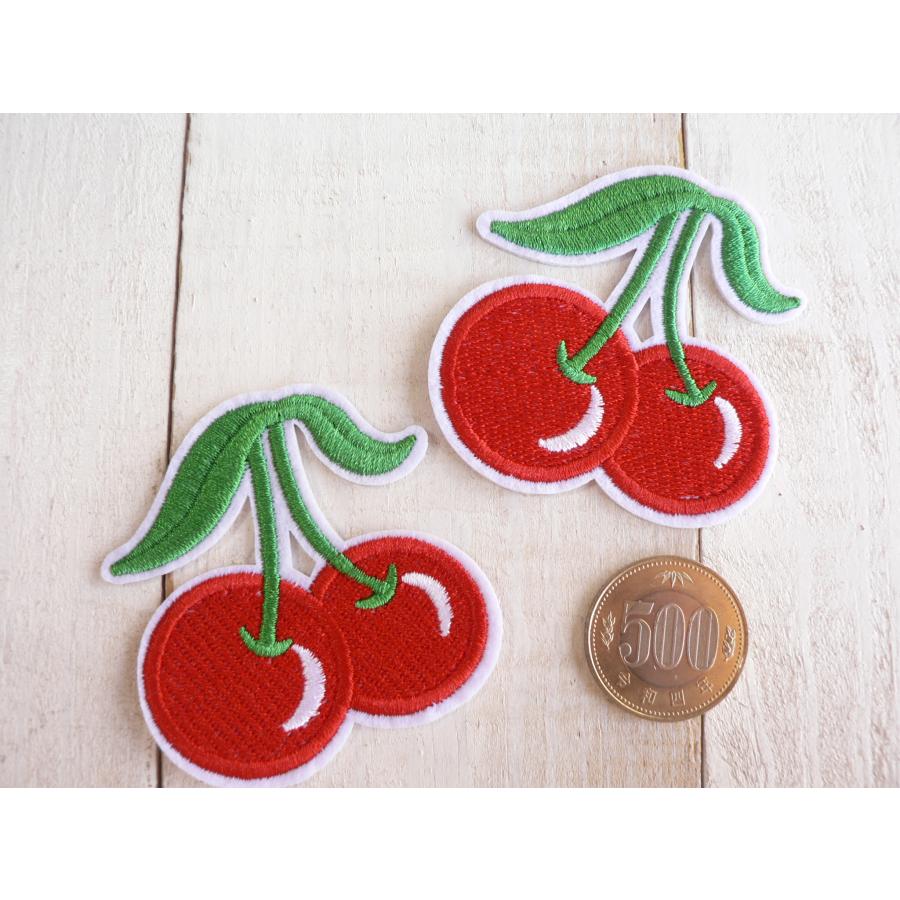 ワッペン さくらんぼ アイロンワッペン サクランボ チェリー フルーツ