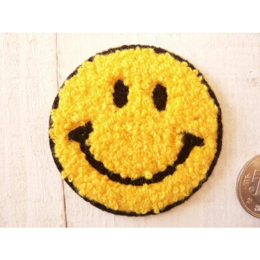 独特の素材 もこもこアイロンワッペン スマイル 素材 材料 Www Cecop Gob Mx