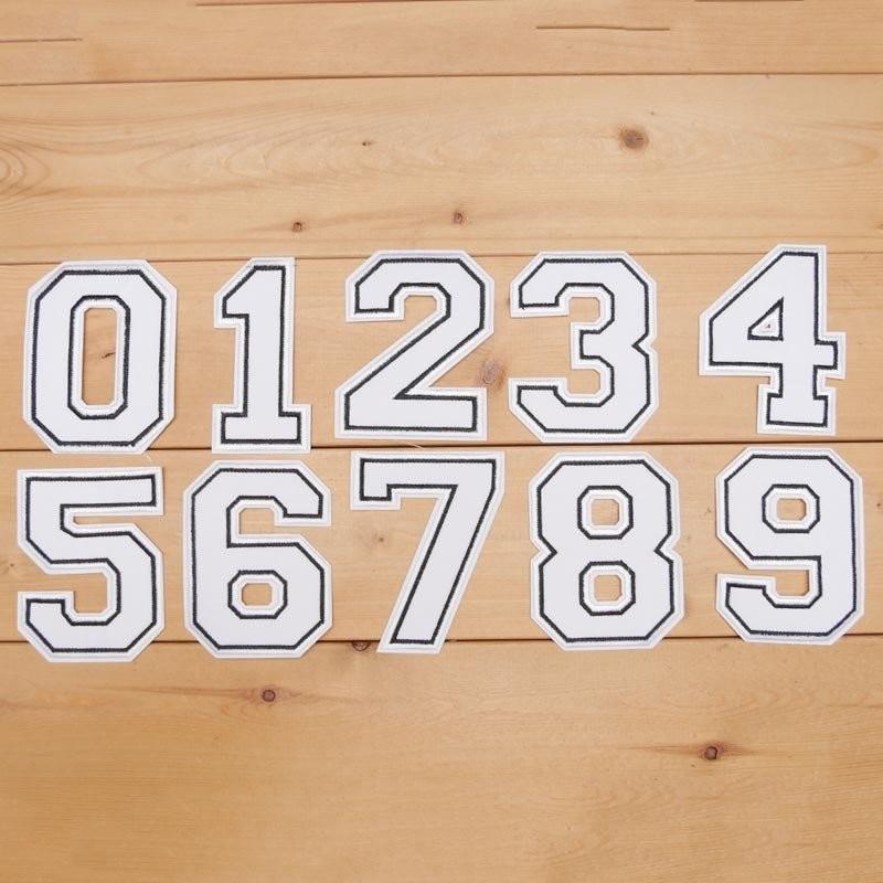 白 特大 ワッペン アイロンワッペン 大きな数字 白地 黒フチ数字 背番号 ゼッケン 0 9 選んでください Wap White Black ブーブーハウス Yahoo 店 通販 Yahoo ショッピング