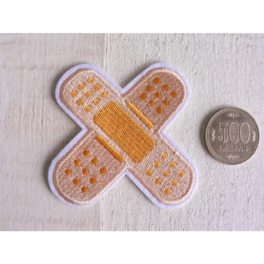 絆創膏 Bタイプ バンソウコウ 傷隠し ワッペン アイロンワッペン バンドエイド Wap11 673 ブーブーハウス Yahoo 店 通販 Yahoo ショッピング